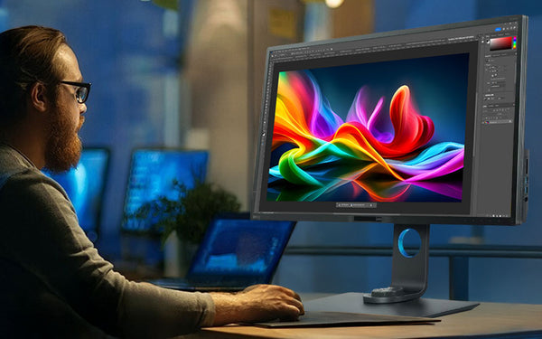 Darkroom Mode for Enhanced Detail in Low-Light Workspaces